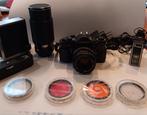 Canon A1 Set: Zoomlens, Winder, Flitsers, Filters, Statief, Ophalen of Verzenden, Gebruikt, Schoudertas, Canon