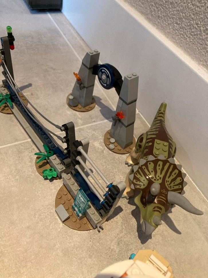 LEGO Jurassic World Triceratops Chaos 75937, Kinderen en Baby's, Speelgoed | Duplo en Lego, Gebruikt, Lego, Complete set, Ophalen of Verzenden