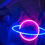 Neon verlichting LED ´Planeet´ roze/blauw. USB of Batterijen, Ophalen of Verzenden, Nieuw