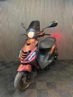DECEMBERDEAL: PIAGGIO ZIP 4T 3V 2020 BROM FULL OPTION, Maximaal 45 km/u, Zip, Ophalen of Verzenden, Zo goed als nieuw