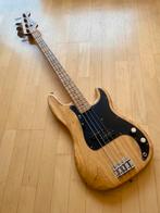 Fender precision mid 70’, Muziek en Instrumenten, Ophalen of Verzenden, Gebruikt, Elektrisch