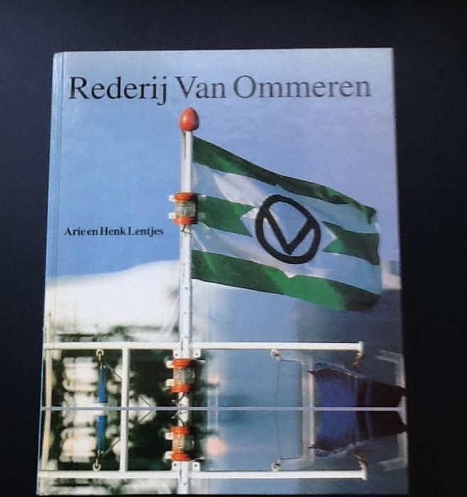 Van Ommeren rederij binnenvaartvloot deel 1 scheepvaart boek, Verzamelen, Scheepvaart, Zo goed als nieuw, Boek of Tijdschrift