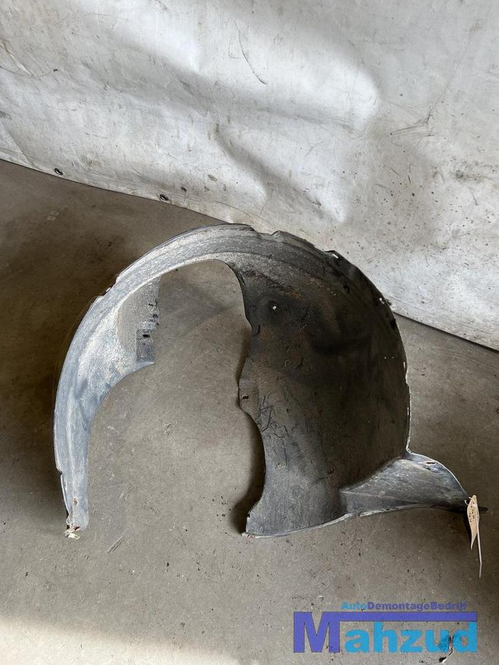 VW POLO 9N2 9N3 rechts voor modderkuip wielkuip 2003-2009, Auto-onderdelen, Carrosserie en Plaatwerk, Bumper, Volkswagen, Gebruikt