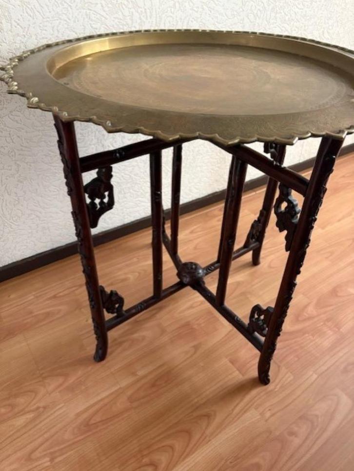 Chinese tafel met messing blad, ca. 1900, Antiek en Kunst, Kunst | Niet-Westerse kunst, Ophalen