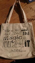 OMyBag afsluitbare canvas schoudertas met quote Roald Dahl, Ophalen of Verzenden, Zo goed als nieuw, Beige, Overige merken