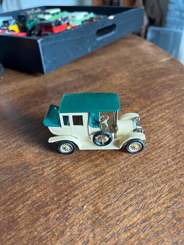 Vintage Lesney Model Y-3 1910 Benz Limousine beschikbaar voor biedingen