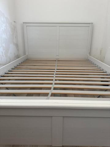 tweepersoons ikea bedframe