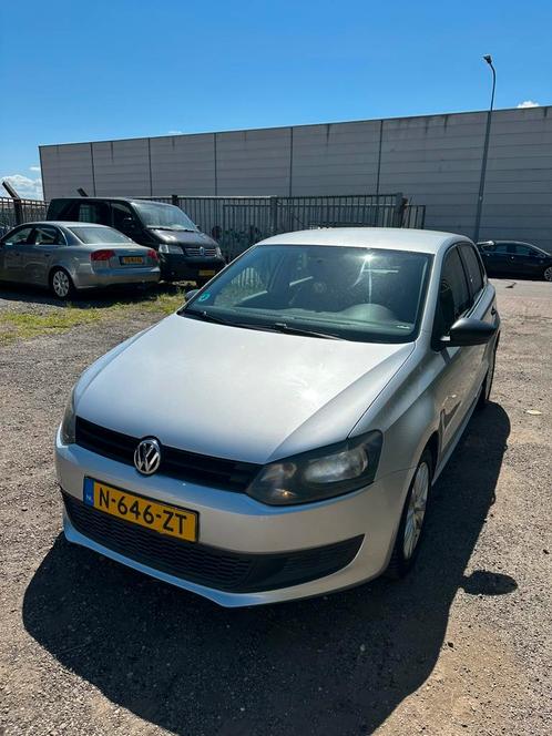 Volkswagen Polo 1.2 51KW 2010 Grijs, Auto's, Volkswagen, Particulier, Polo, Airbags, Airconditioning, Android Auto, Apple Carplay