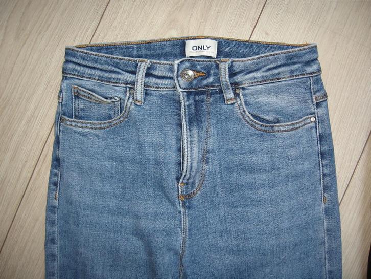 Leuk meisje Only spijkerbroek 170 176 38 40 27/30  €5.00, Kinderen en Baby's, Kinderkleding | Maat 176, Zo goed als nieuw, Meisje