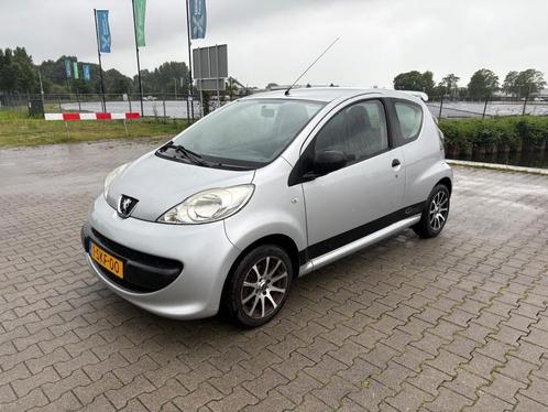 Peugeot 107 1.0-12V XR SPORT, Auto's, Peugeot, Bedrijf, ABS, Airbags, Startonderbreker, Benzine, Euro 4, A, Hatchback, Handgeschakeld