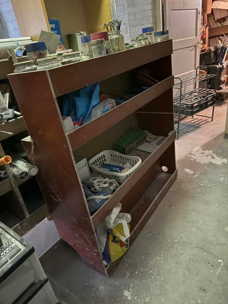 Bedrijfsauto inrichting kasten, Ophalen