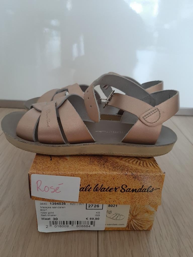 Salt water sandals maat 30 ( maat 13 ) valt groot!, Kinderen en Baby's, Babykleding | Schoentjes en Sokjes, Ophalen of Verzenden