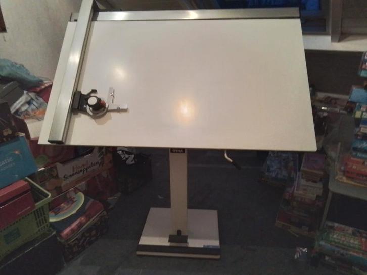 Teken tafel, Doe-het-zelf en Verbouw, Tekentafels, Gebruikt, 130 tot 150 cm, Ophalen of Verzenden