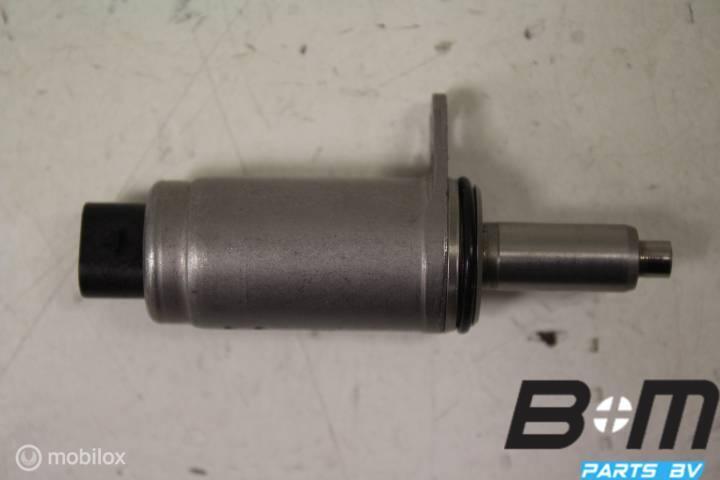 Versteleenheid in cilinderkop Audi A3 8V 06E103697G, Gebruikt
