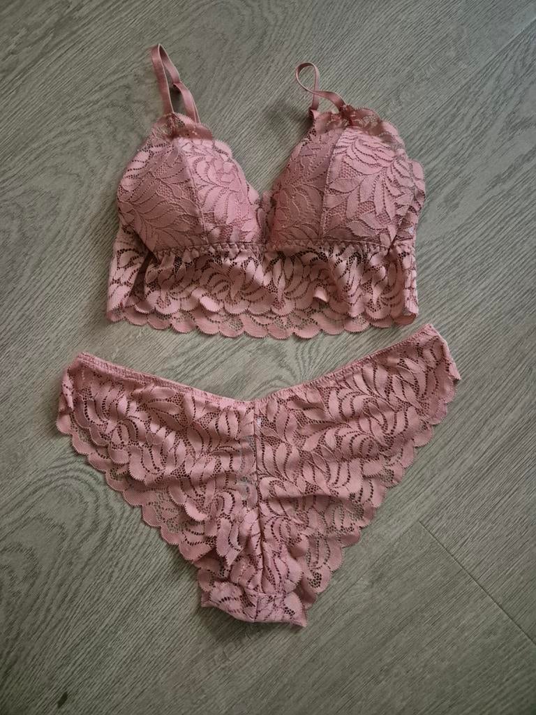 Lingeriesetje maat XS, Ophalen of Verzenden, Setje