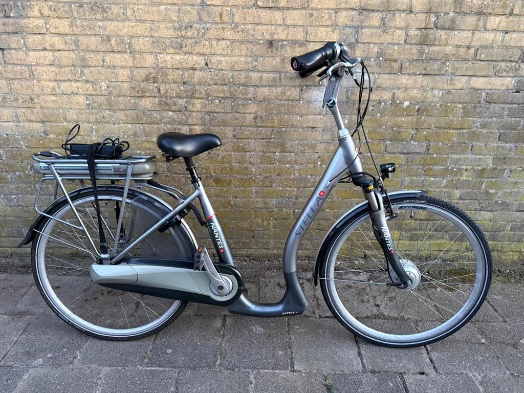 Nette stella nantes elektrische fiets goede accu lage instap, Zo goed als nieuw, Minder dan 47 cm, 50 km per accu of meer, Ophalen