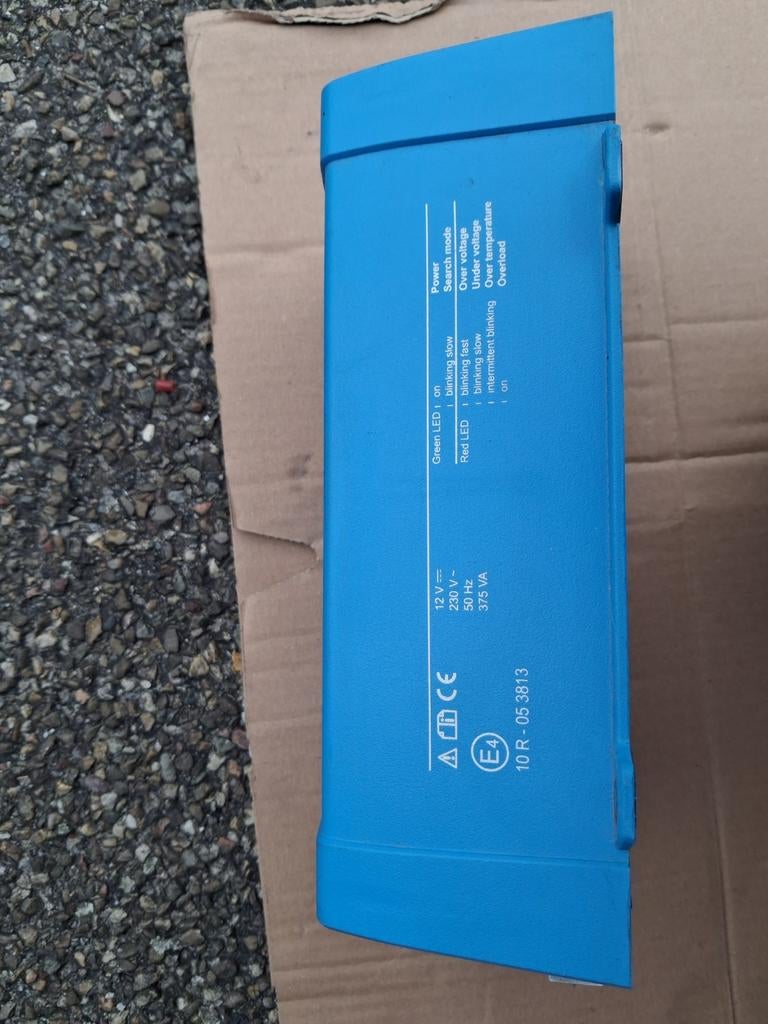 Victron Energy Phoenix 12 | 375 omvormer, Ophalen, Gebruikt