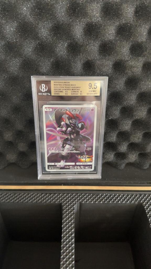 Armored Mewtwo Pokémon Kaart BGS 9.5 Gem Mint, Ophalen of Verzenden, Nieuw, Losse kaart