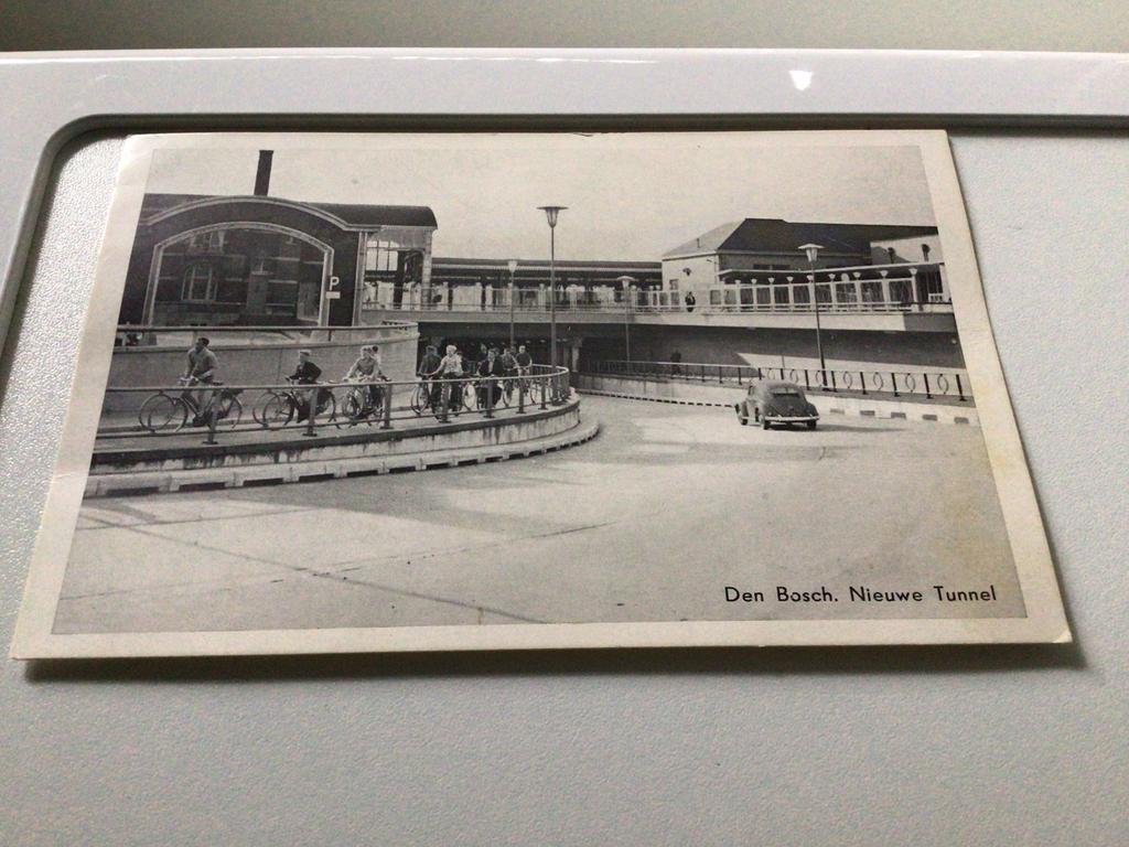 Den Bosch, Nieuwe Tunnel station, Ophalen of Verzenden, Ongelopen, Noord-Brabant