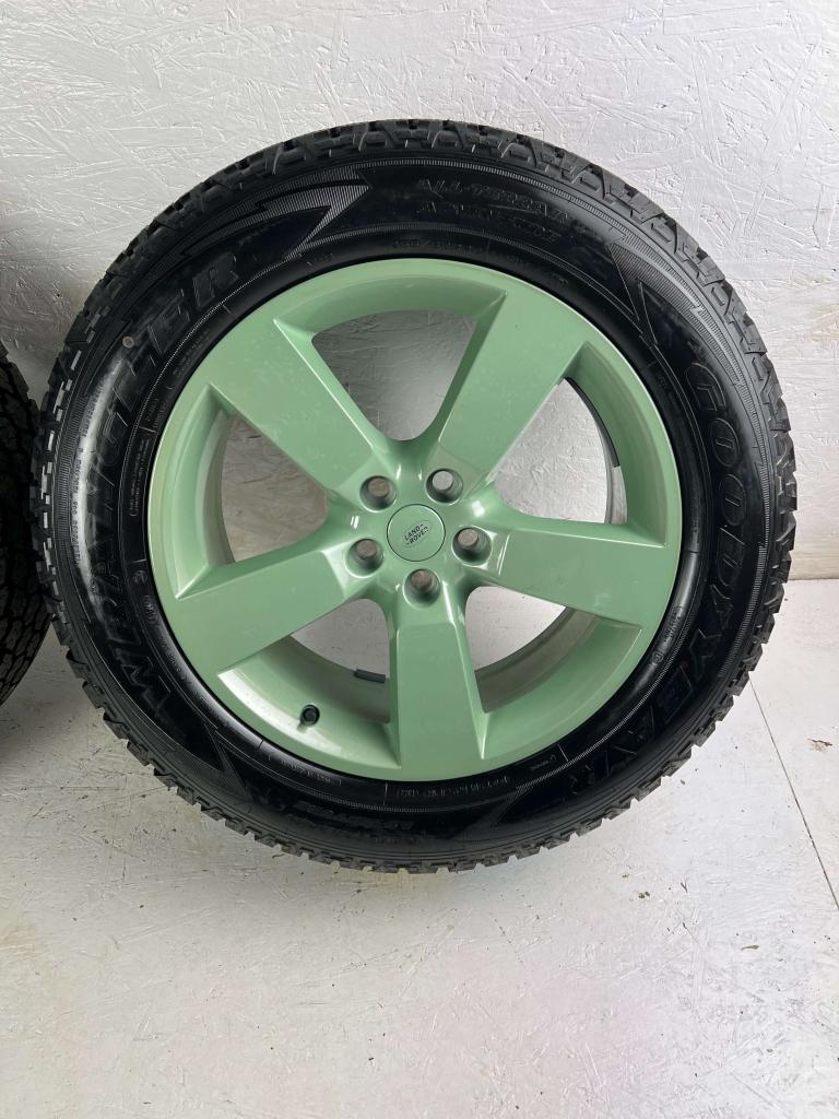 Originele Land Rover Defender L663 velg 20" 5x120 all-season, Niet ingevuld, Gebruikt, 255 mm, Banden en Velgen