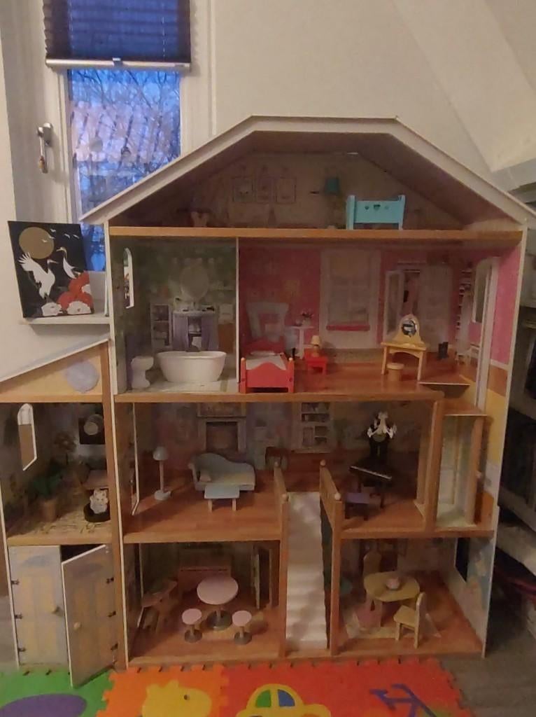 KidKraft Grand View Mansion Poppenhuis met accessoires, Ophalen, Zo goed als nieuw, Poppenhuis