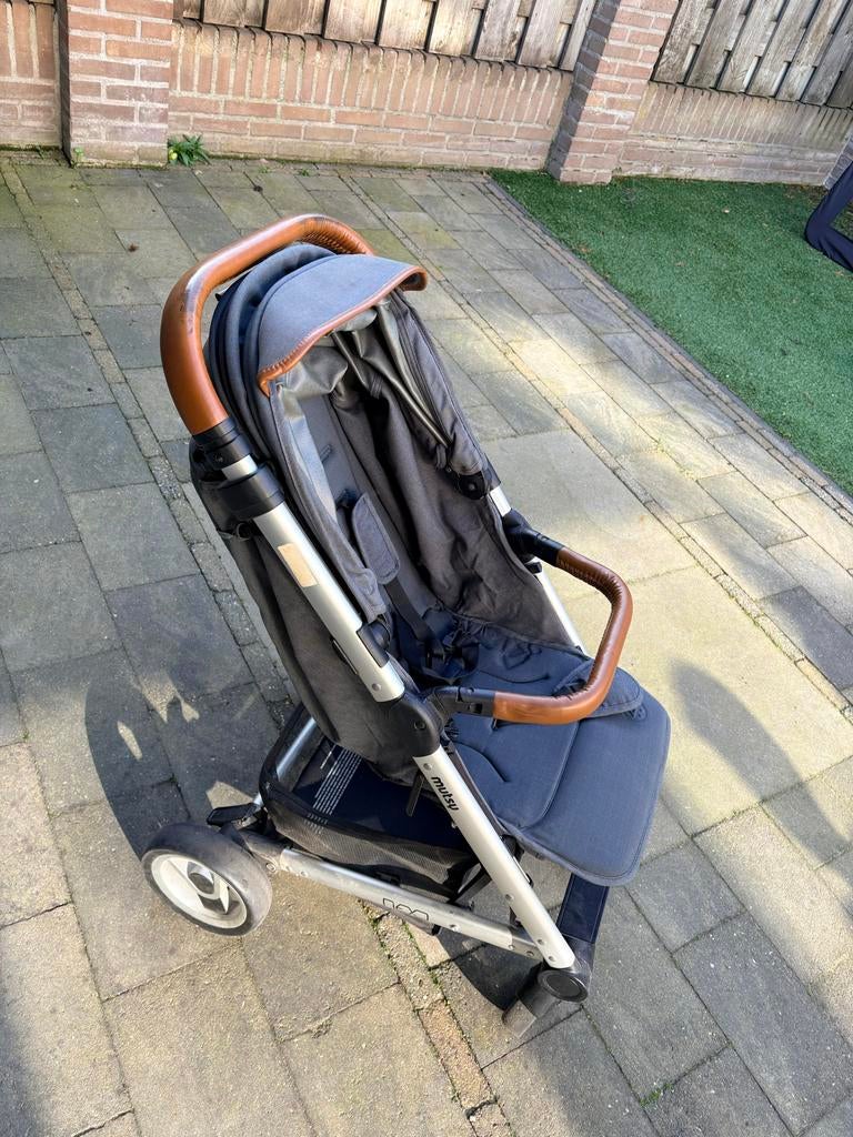 Mutsy Nexo wandelwagen incl. accessoires, Kinderen en Baby's, Buggy's, Ophalen, Gebruikt, Overige merken, Verstelbare rugleuning