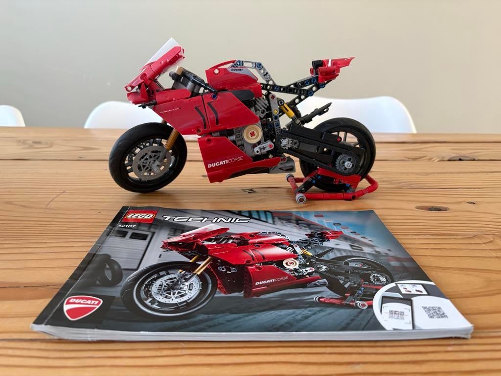 Lego Technic 42107 Ducati Panigale V4 R, Ophalen of Verzenden, Zo goed als nieuw