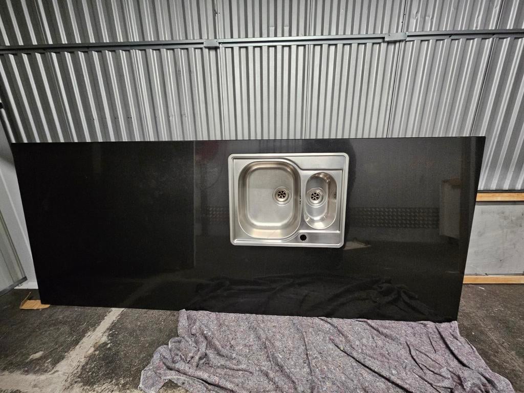 Natuurstenen keukenblad voor kookeiland met spoelbak en kraa, Huis en Inrichting, Keuken | Keukenelementen, Ophalen, Gebruikt