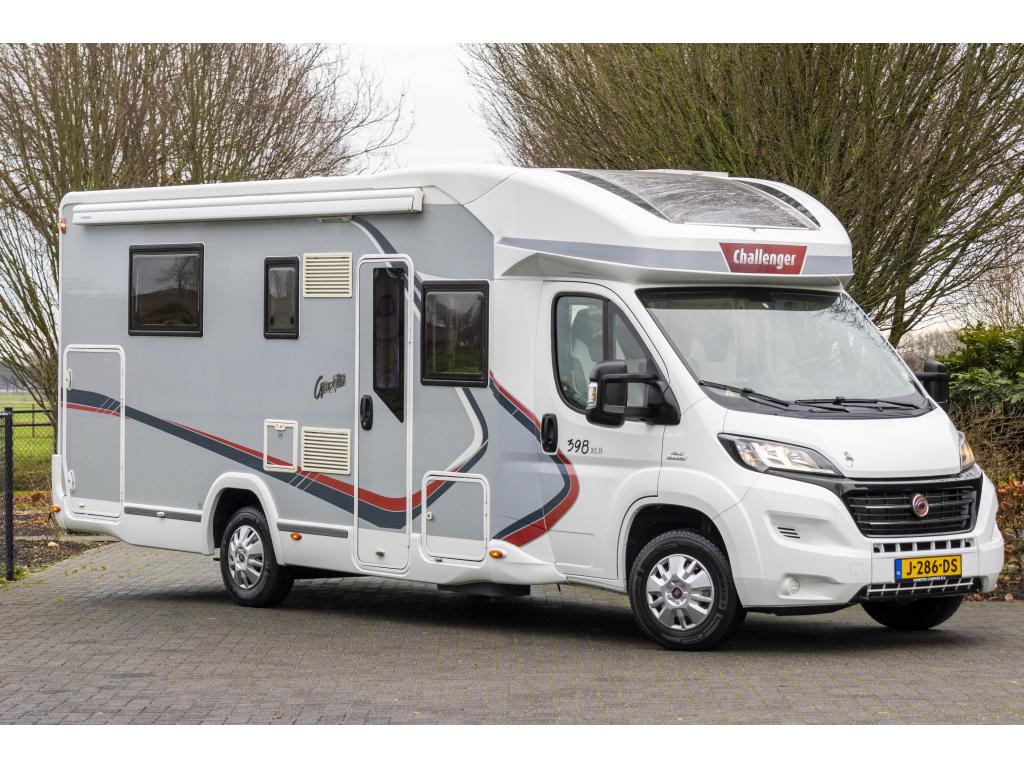 Challenger Graphite 398 XLB Queens+hefbed | Ruimte | Truma D, Caravans en Kamperen, Campers, Ringverwarming, Fiat, Bedrijf, Challenger