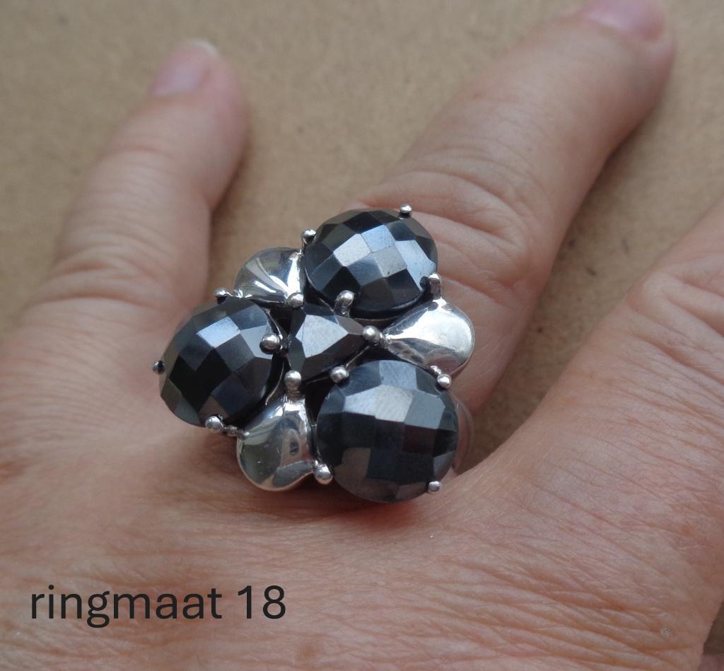 zilveren royale ring met geslepen stenen [053], Sieraden, Tassen en Uiterlijk, Ringen, Zo goed als nieuw, Dame, 18 tot 19, Zilver