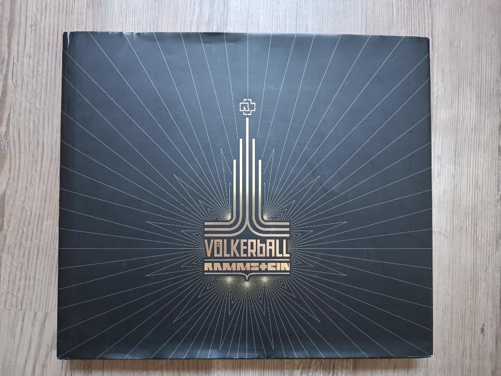 Rammstein: Volkerball 2CD/2DVD Boek genummerd, Ophalen of Verzenden, Gebruikt, Boxset