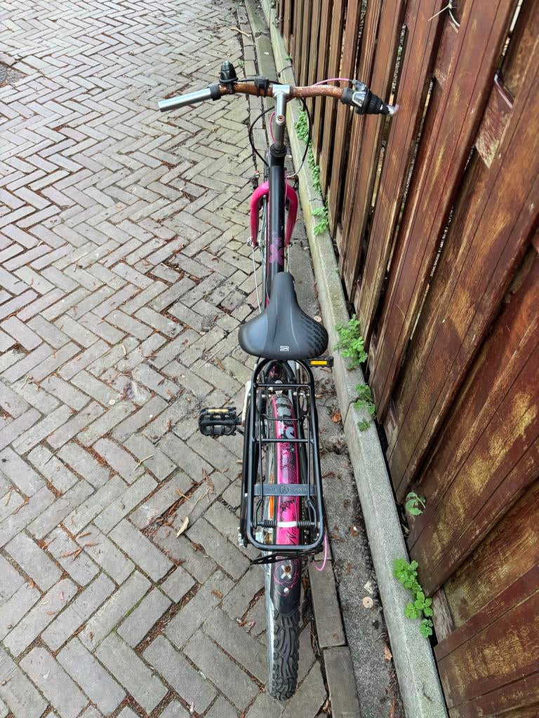 Btwin meisjes mountainbike 24 inch, Fietsen en Brommers, Fietsen | Meisjes, Ophalen, Gebruikt, 24 inch, Handrem