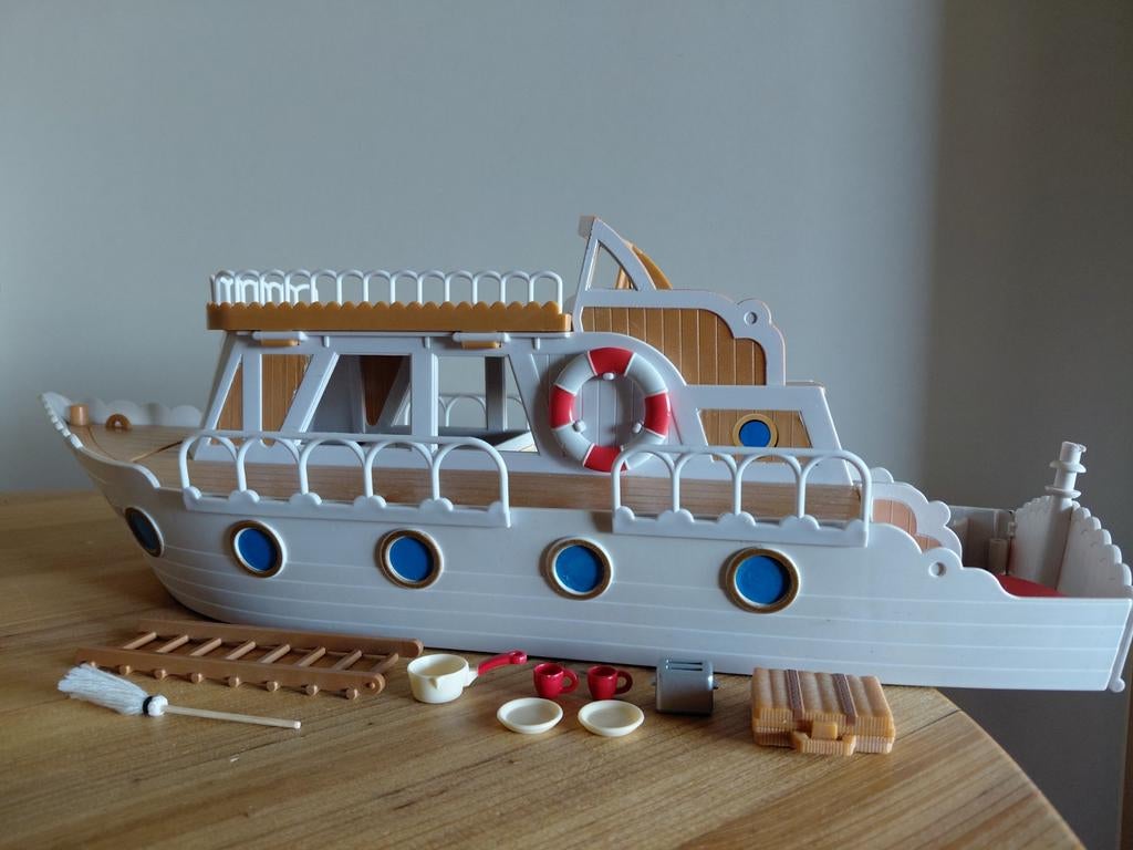 Sylvanian families vintage woonboot/Marita May, Kinderen en Baby's, Speelgoed | Poppenhuizen, Ophalen of Verzenden, Gebruikt, Poppenhuis