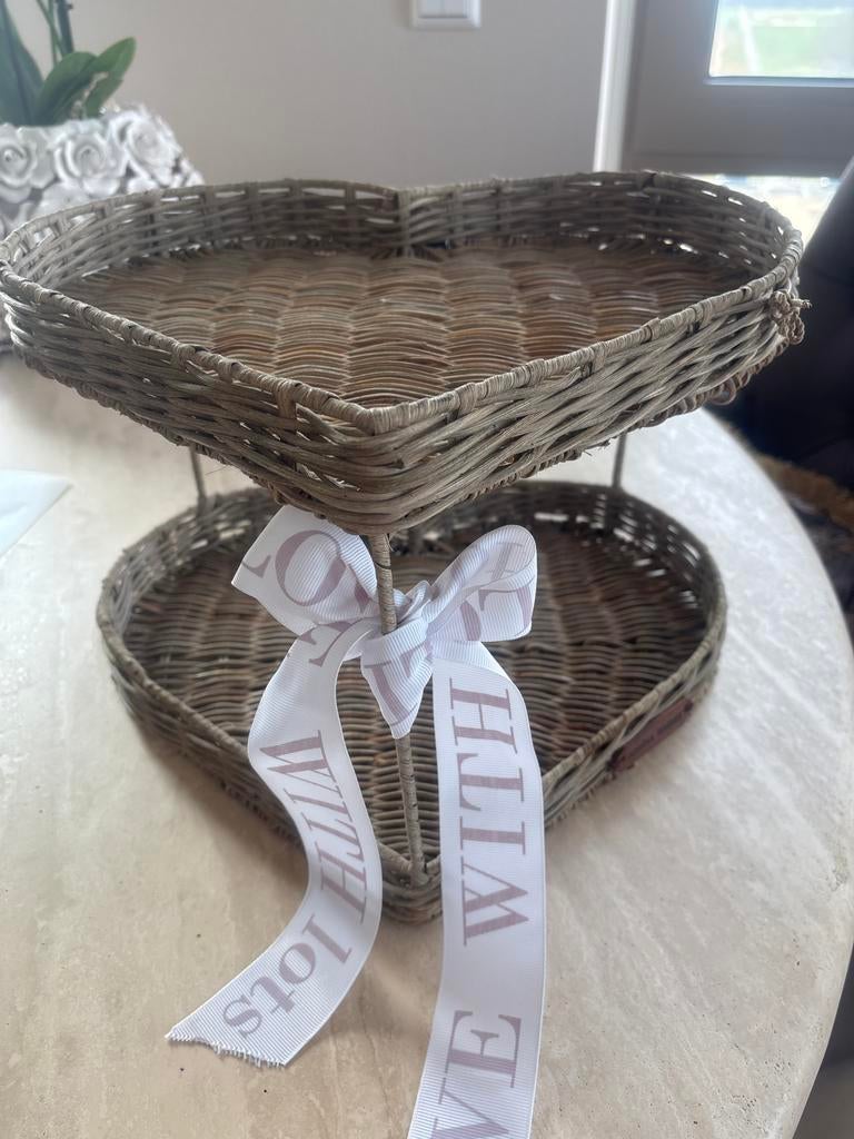 Riviera Maison Etagère Hartvormig - Landelijke Stijl, Huis en Inrichting, Woonaccessoires | Etagères, Ophalen of Verzenden, Zo goed als nieuw