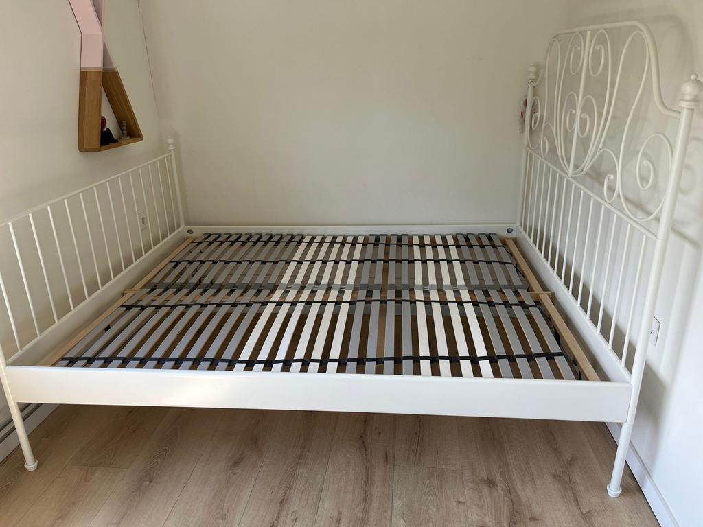 IKEA bedframe 160x200 wit + lattenbodem, Huis en Inrichting, Slaapkamer | Bedden, Gebruikt, Tweepersoons, 160 cm, 200 cm, Metaal