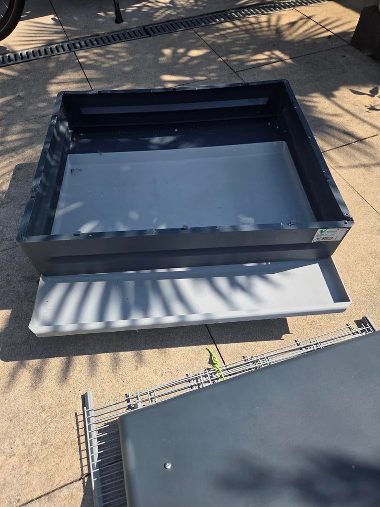 Volière, Dieren en Toebehoren, Vogels | Hokken en Kooien, Ophalen of Verzenden, Volière