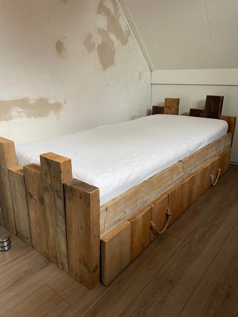 Steiger houten bed met lades, Huis en Inrichting, Slaapkamer | Bedden, Ophalen, 90 cm, Eenpersoons, Steigerhout