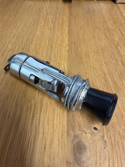 Brico Pram Lighter Ferrari Lamborghini Alfa Romeo Classic, Ophalen of Verzenden, Gebruikt, Alfa Romeo