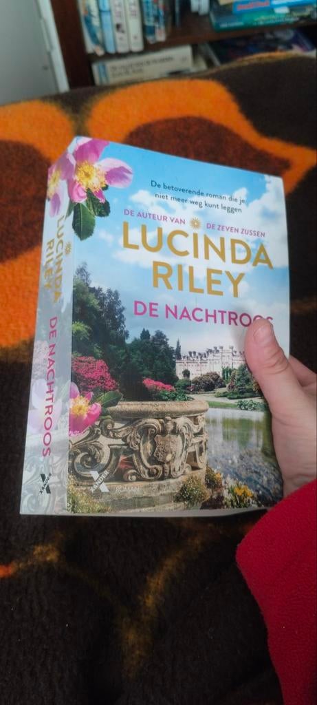 De Nachtroos - Lucinda Riley, Ophalen of Verzenden