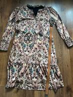 K design jurk maat xs, Ophalen of Verzenden, Zo goed als nieuw, Maat 34 (XS) of kleiner, Onder de knie