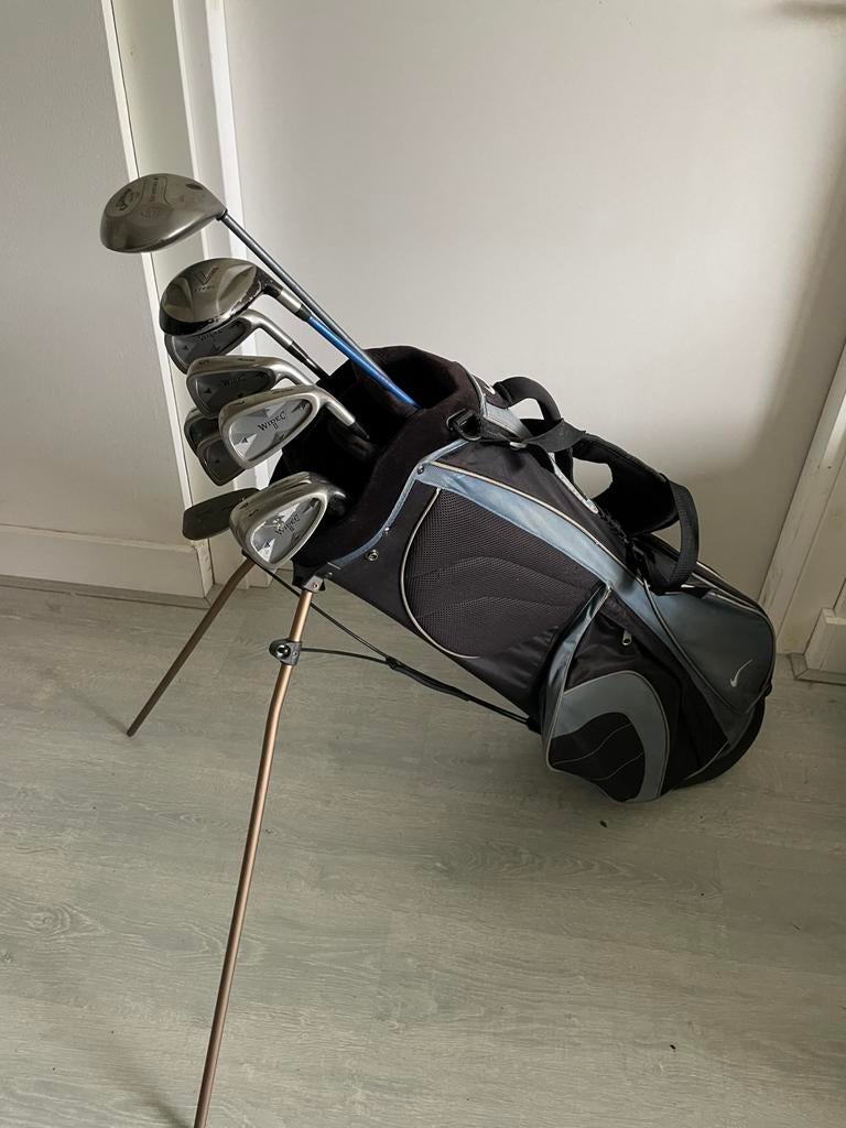 Mizuno Heren Golfset met standbag, rechtshandig, Sport en Fitness, Golf, Ophalen, Zo goed als nieuw, Set, Mizuno