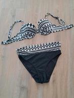 Hunkemöller Dames Bikini Maat M - Zwart/Wit Patroon, Kleding | Dames, Badmode en Zwemkleding, Zwart, Ophalen of Verzenden, Zo goed als nieuw