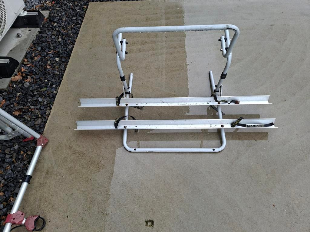 Gebruikte fietsendrager voor 2 fietsen, Ophalen of Verzenden, Gebruikt, Trekhaakdrager