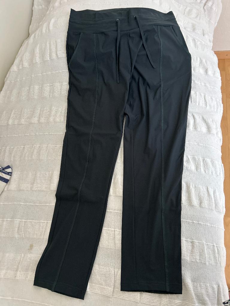 Exxcellent travelstof broek maat 46 groen, Kleding | Dames, Grote Maten, Ophalen of Verzenden, Zo goed als nieuw, Exxcellent, Broek of Spijkerbroek