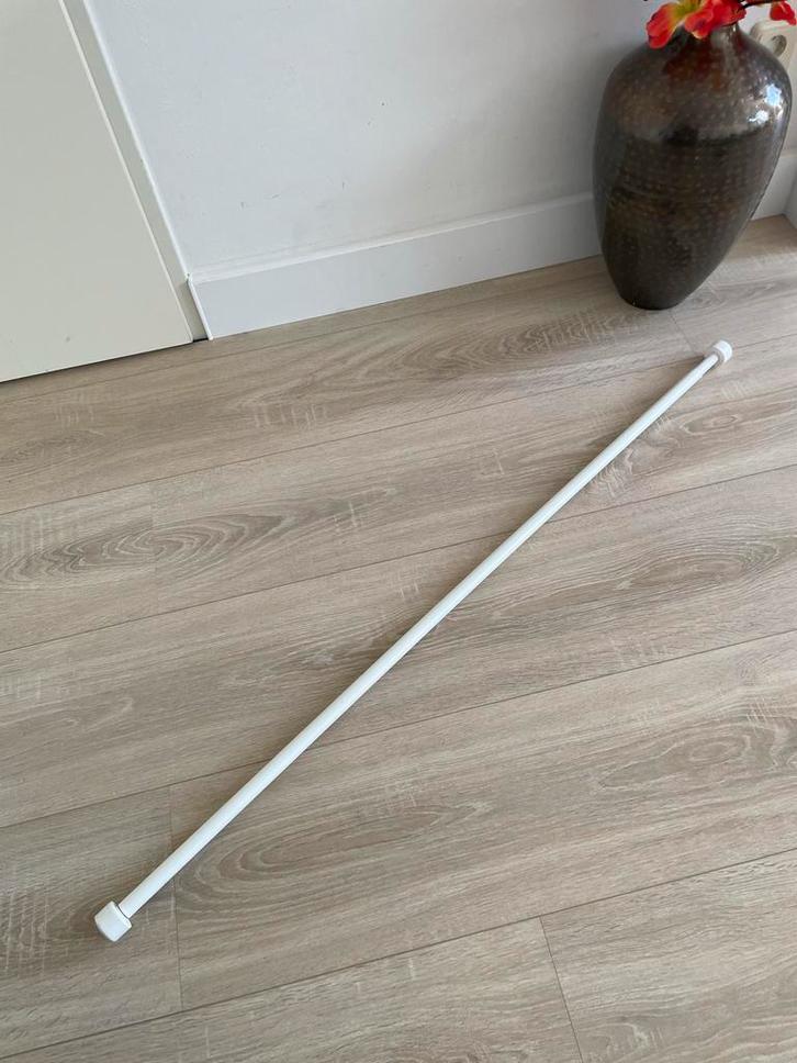 IKEA HUGAD Gordijnroede Wit - 2 stuks, Huis en Inrichting, Stoffering | Gordijnen en Lamellen, Gebruikt, Minder dan 100 cm, 100 tot 150 cm