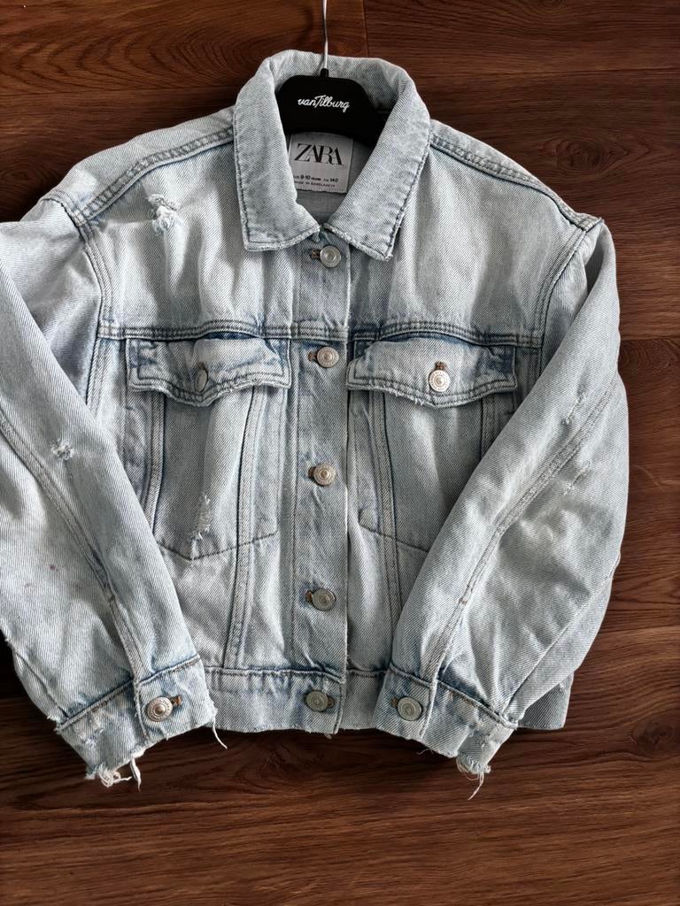 Zara spijkerjasje maat 140, Ophalen of Verzenden, Zo goed als nieuw, Meisje, Jas