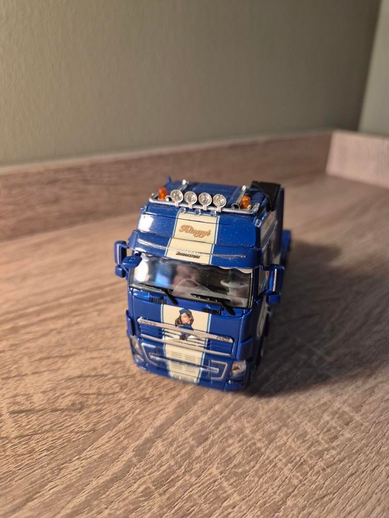 Wsi  volvo fh16, Ophalen of Verzenden, Zo goed als nieuw, Bus of Vrachtwagen, Wsi