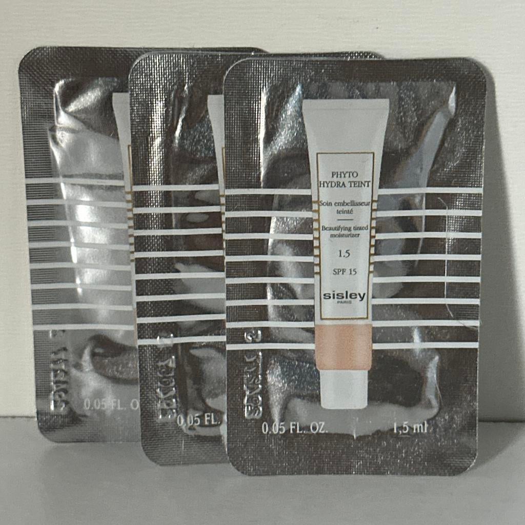 Sisley Phyto Hydra Teint Beautifying Tinted Moisturizer, Ophalen of Verzenden, Nieuw, Gehele gezicht, Make-up