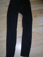 Zwarte broek met scheuren XS, Broek, Meisje, Ophalen of Verzenden, Zo goed als nieuw