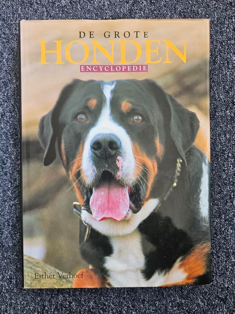 Esther Verhoef - De grote honden encyclopedie, Honden, Ophalen of Verzenden, Zo goed als nieuw, Esther Verhoef